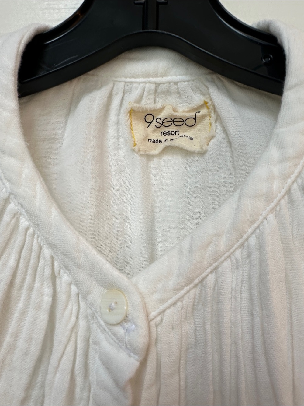 9 Seed White Gauze Button-Front Blouse - Picture 2 of 6